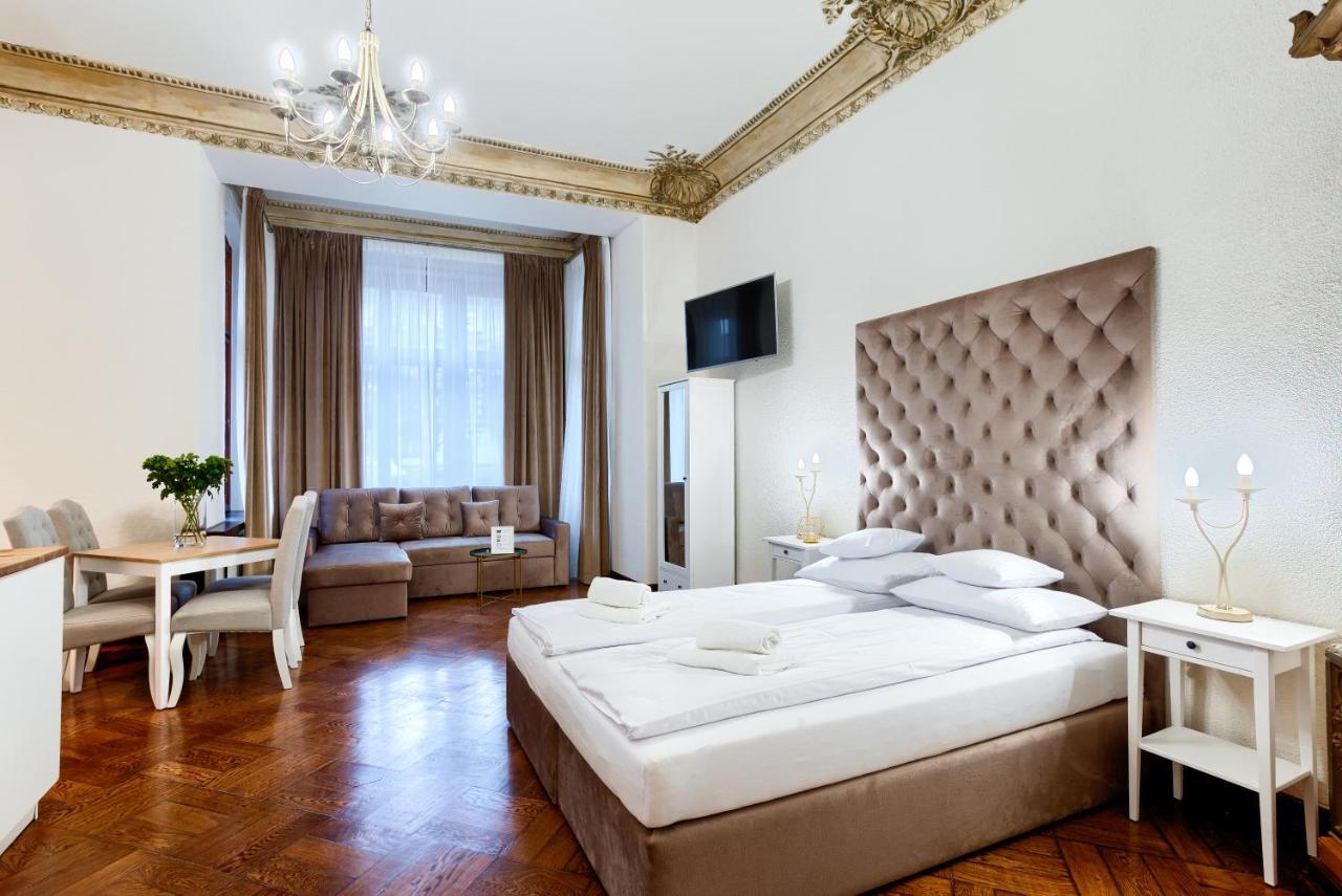 Aparthotel 1899 ชเตชชิน ภายนอก รูปภาพ